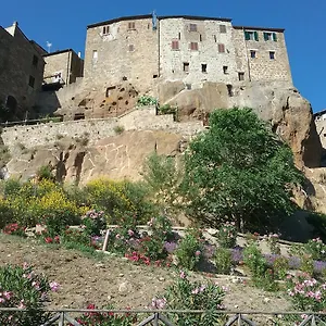 https://apartment-seminello.it-tuscanyhotel.com